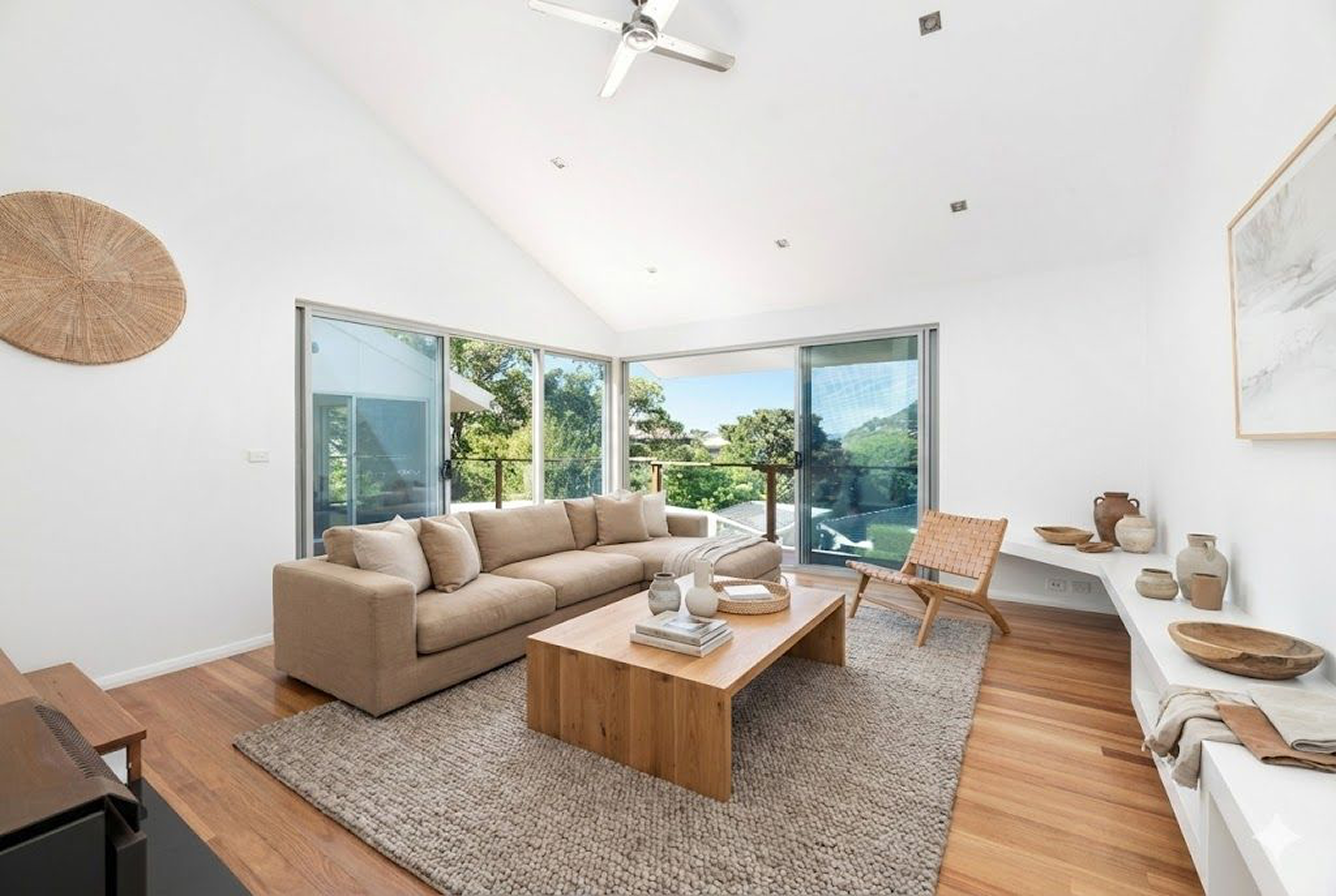 Furnished Room Gallery 1